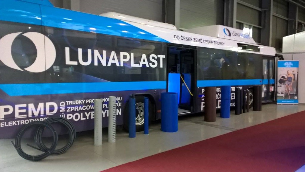 Luna plast - výstavní autobus